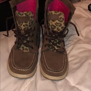Sperry boots